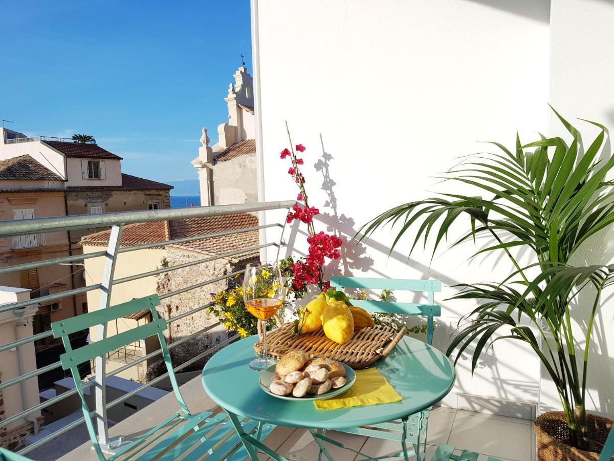 Ferienwohnung Il Gallo Rosso Tropea Exterior foto